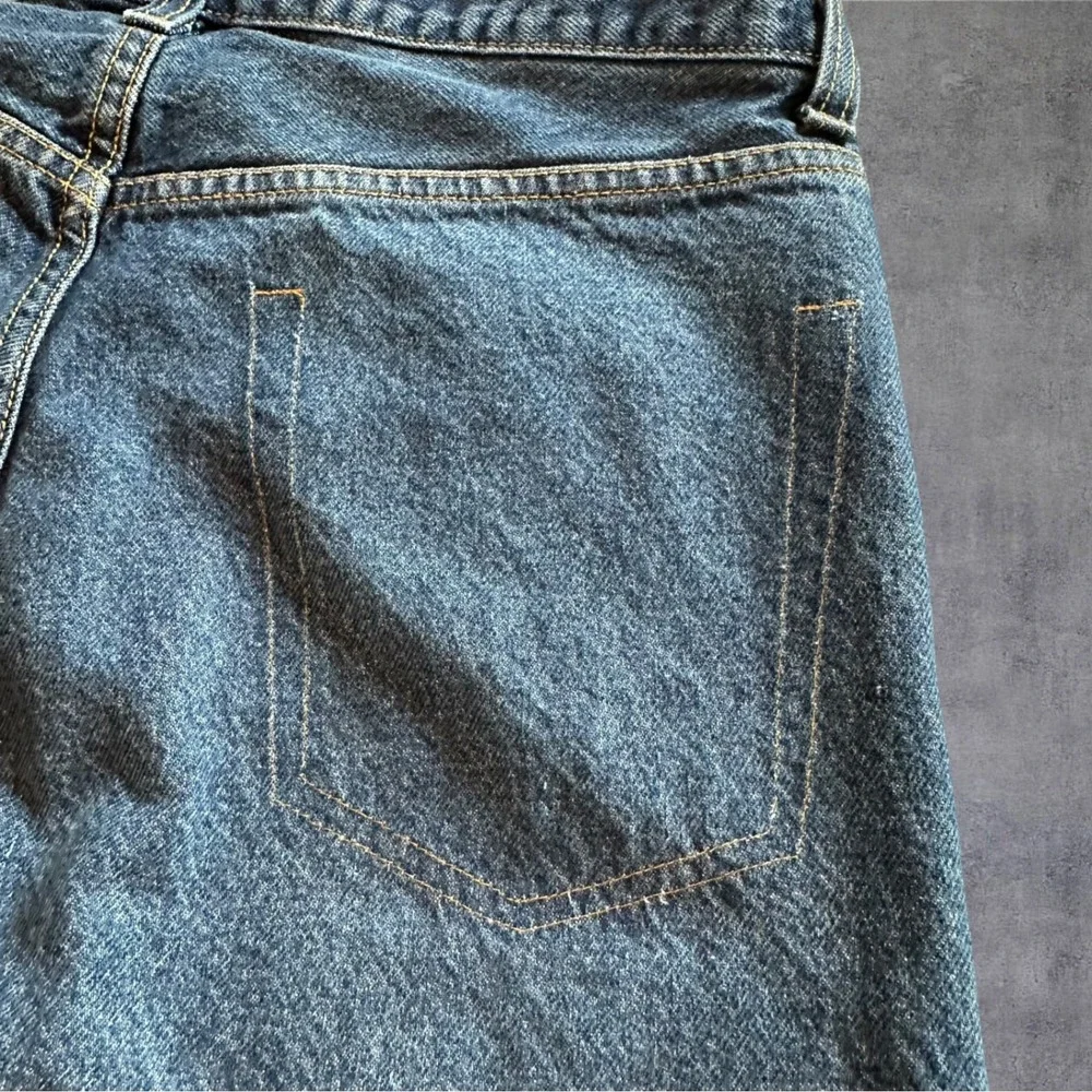 Vintage Unique Minimalist Levi's 505 Regular Fit Jeans Men's 32x28‎ Blank Pocket